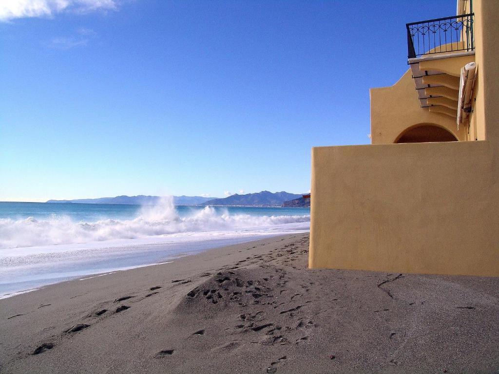 Residence Le Dune Club Varigotti Exterior foto