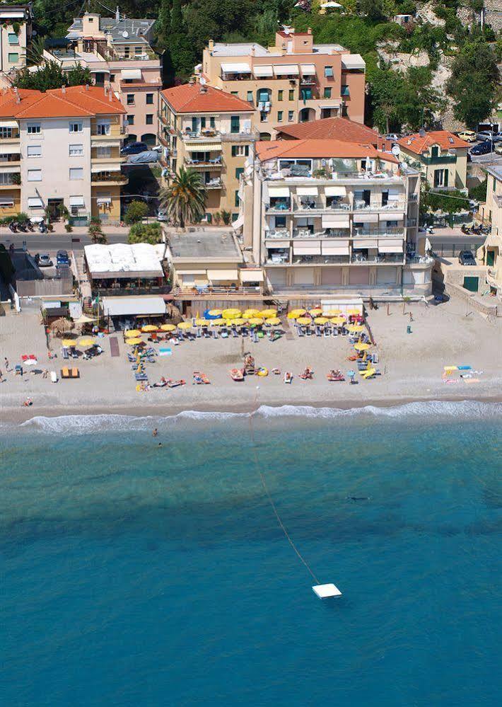 Residence Le Dune Club Varigotti Exterior foto
